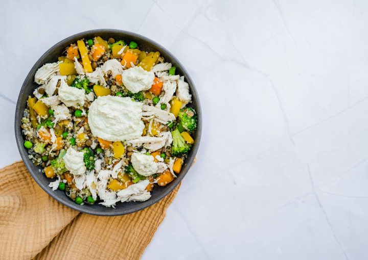 Salada Saudável de Quinoa e Frango - Nutricionista Raquel Luís
